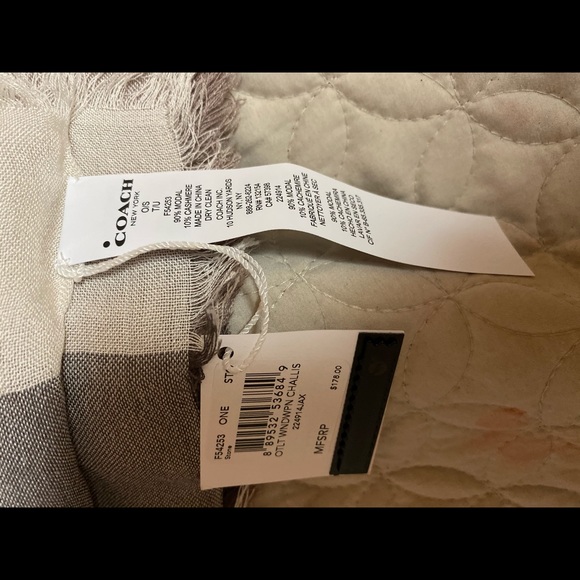 PRICE IS ABSOLUTELY FIRM. COACH Windowpane Challis - Picture 8 of 8